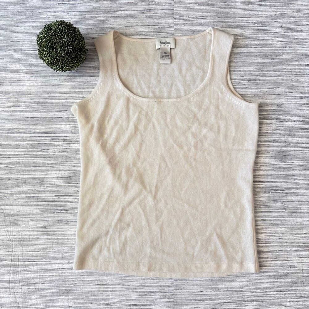 Neiman Marcus 100% Cashmere Scoop Neck Knit Tank Top Cream Ivory M